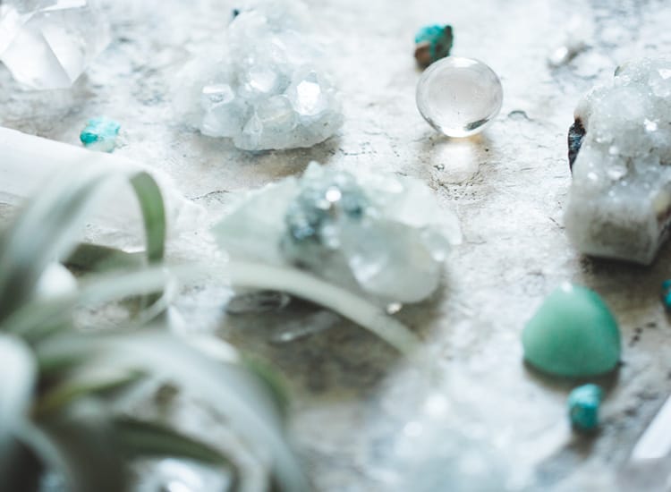 image of aventurine and other clear and turquoise healing crystals